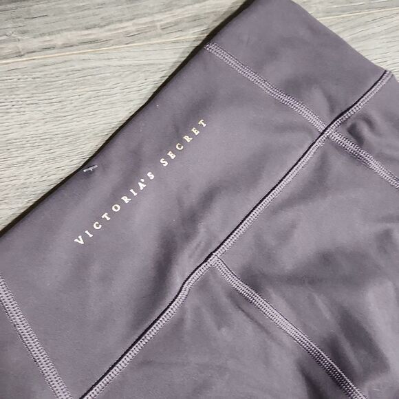 Victoria Secret Gray Pocket Leggings - Picture 8 of 9